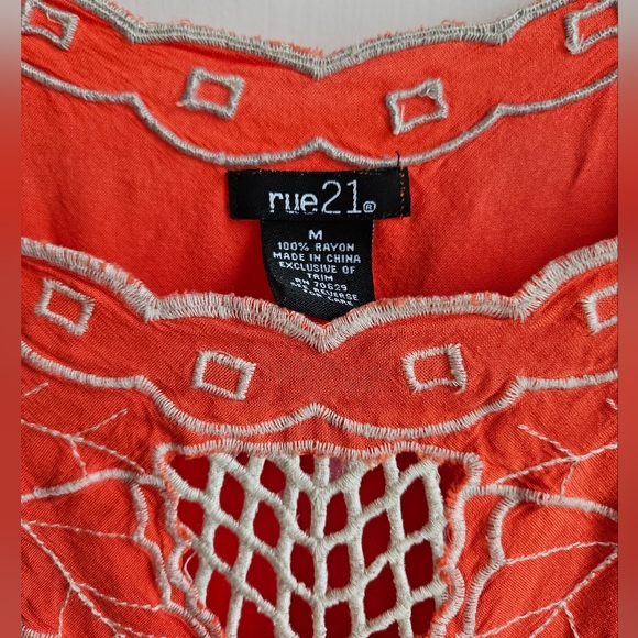 Rue21 Women's blouse - Picture 8 of 12